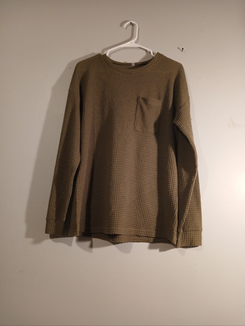 Men's Olive Green Waffle Long-Sleeve Crewneck Shirt. Size Large